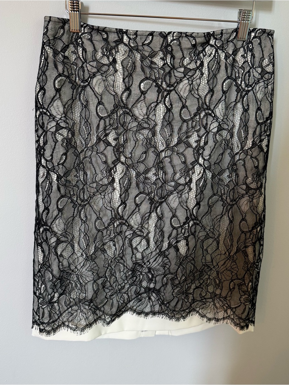 Ann Taylor Petite Light Gray Shell with Black Size Tag
